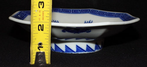Vintage Chinese Bat Dragon Phoenix Pedestal Bowl / Plate China - Picture 9 of 9