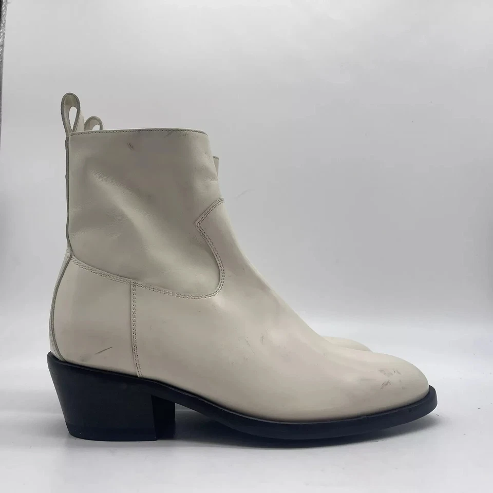 Jimmy Choo Jesse Glossed-Patent Leather Ankle Boots size 6M - Image 2 of 4