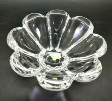 Mikasa Zinnia Clear Glass Crystal Bowl Ribbed Petal Pattern Austria