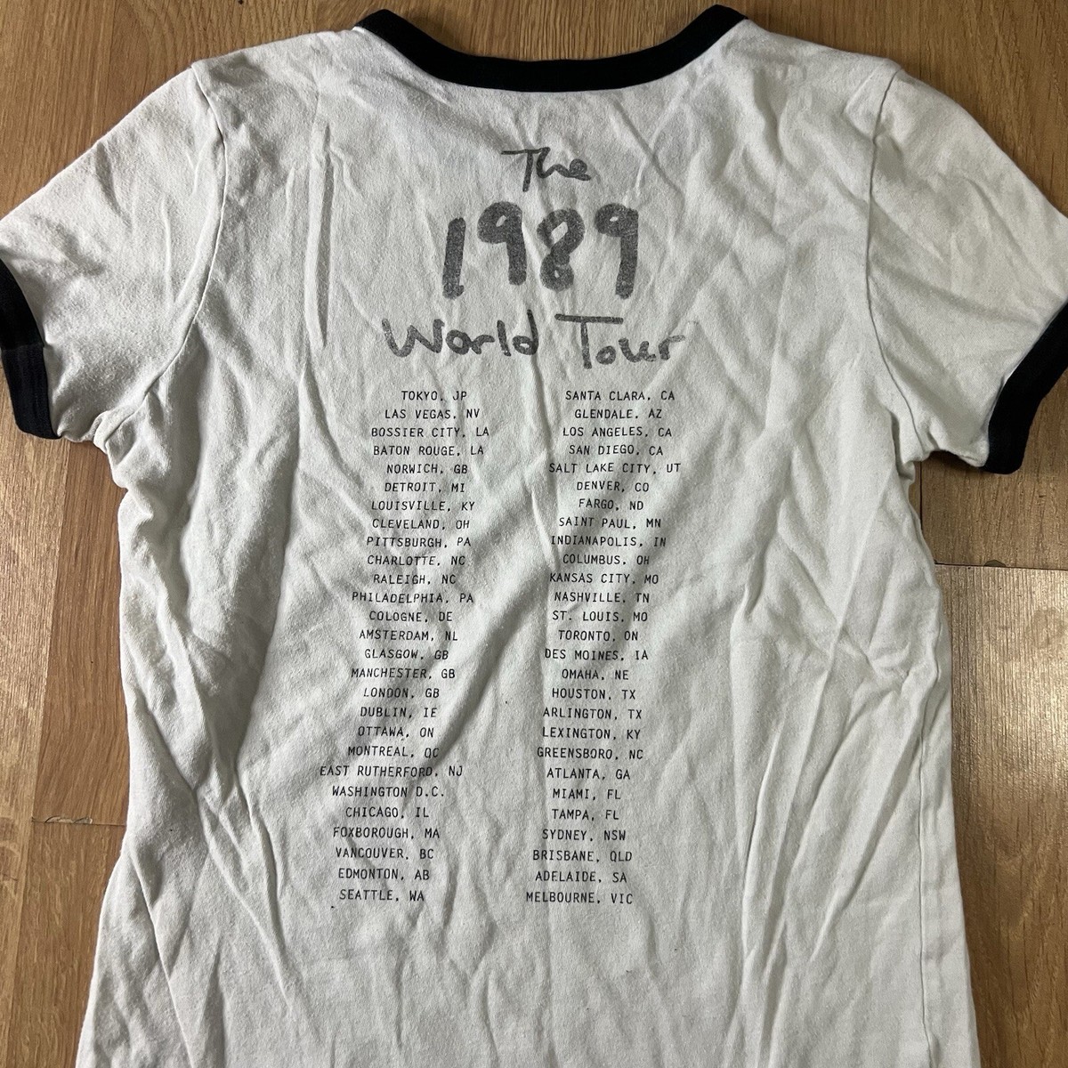 Taylor Swift 1989 Polaroid Tour Ringer T-Shirt 2013 Size