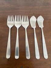 Small Selection Of Vintage Stainless Steel Old Hall Cutlery