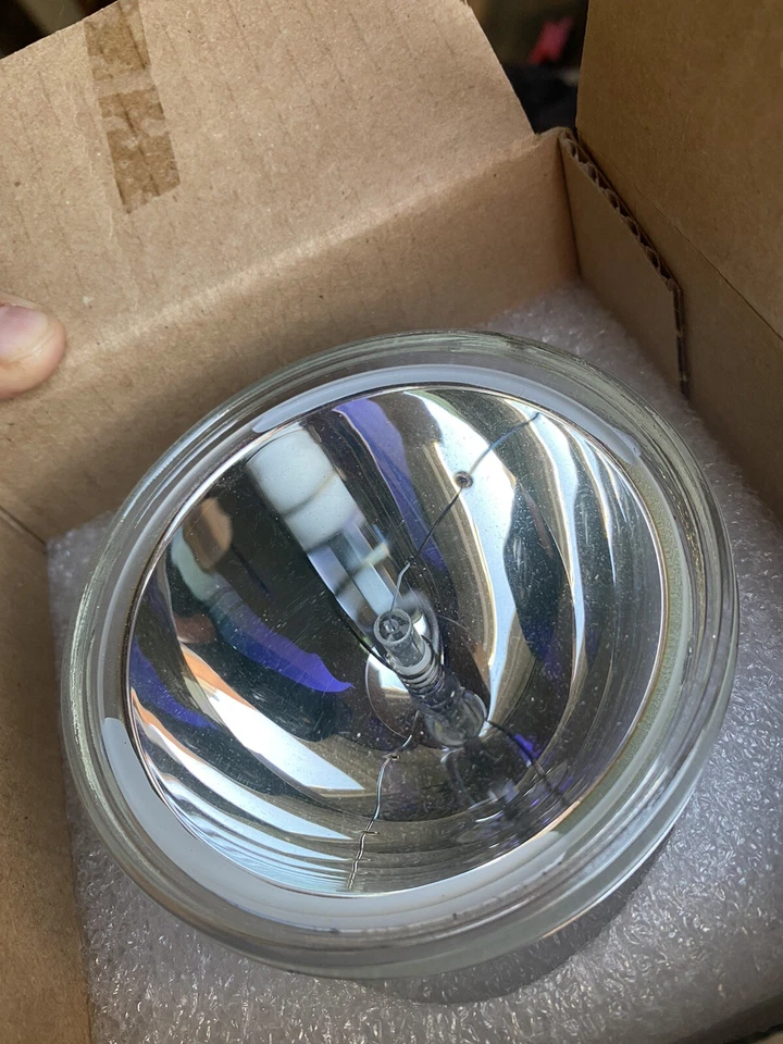 Osram P-VIP 100-120/1.3 E23h TV Replacement Lamp (Bulb Only) - Image 2 of 2