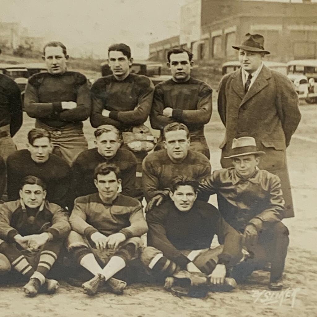 VINTAGE PHILADELPHIA TACONY ACES HIGH SCHOOL FOOTBALL TEAM PHOTO