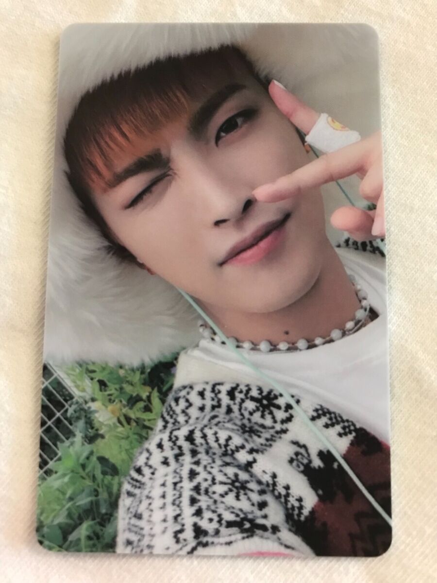 ATEEZ FEVER Part.3 Round 1/2 Soundwave Lucky Draw Photocard ATEEZ FEVER Part.3 Round 1/2 Soundwave Lucky Draw Photocard