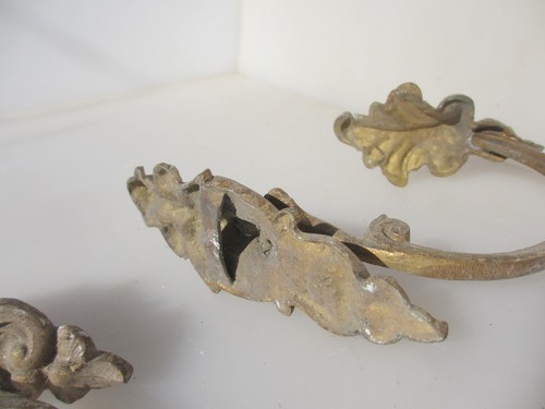 Antique Brass Curtain Tie Backs Hooks French Old Victorian Rococo Leaf Vintage - Picture 13 of 14