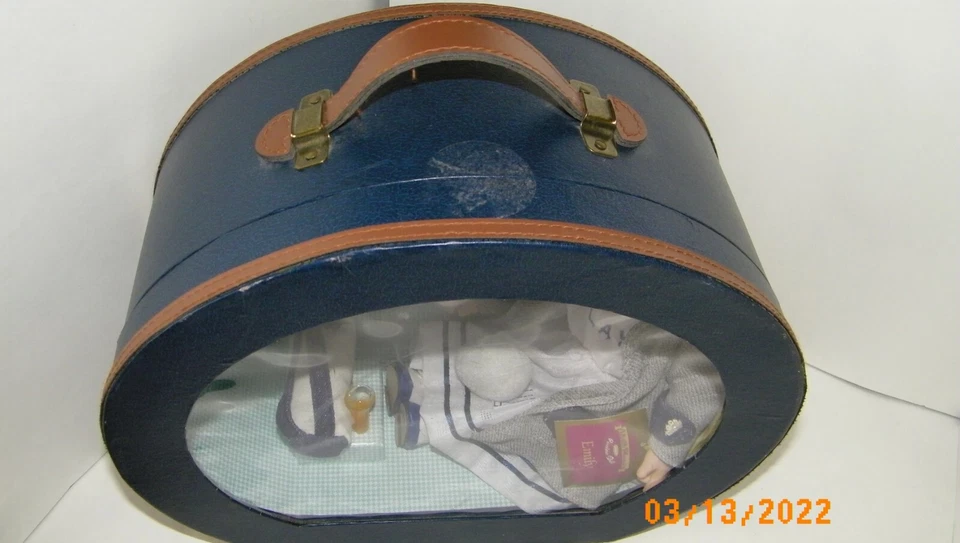 Collectible Memories Genuine Porcelain Doll in Case named Emily VTG - Image 3 of 4
