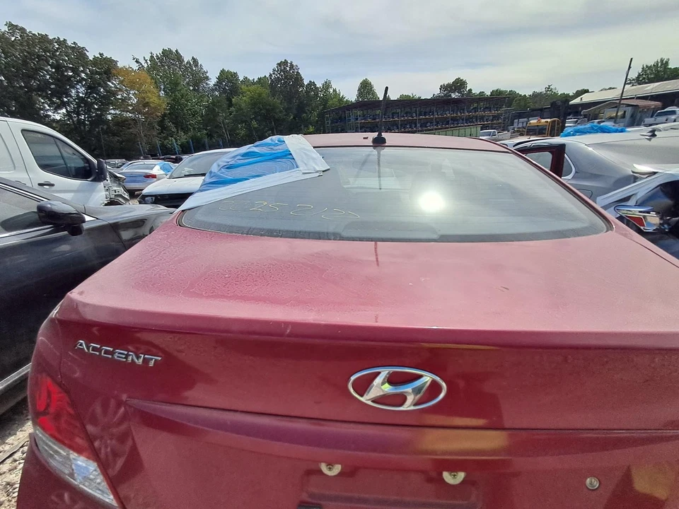 (LOCAL PICKUP ONLY) Trunk/Hatch/Tailgate Sedan Fits 12-17 ACCENT 2592215 Foto 2 de 4