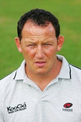 Steve Diamond pictured at the Saracens squad photocall at Bramley- 2004 Photo