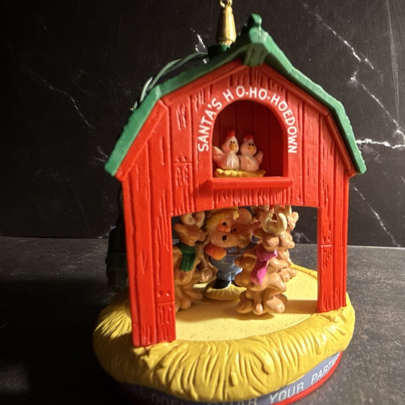 Hallmark Santa's Ho-Ho-Hoedown Lighted Barn Scene Reindeer Ornament