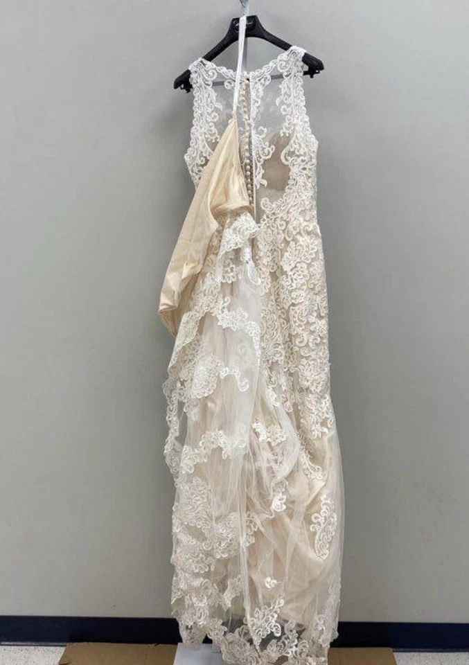 Mori Lee petronella 2024 size 8 wedding gown / dress Ivory - Image 4 of 4