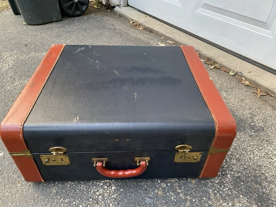 Mala de capa dura vintage – Bagagem retrô/decoração de fazenda - Imagem 2 de 4