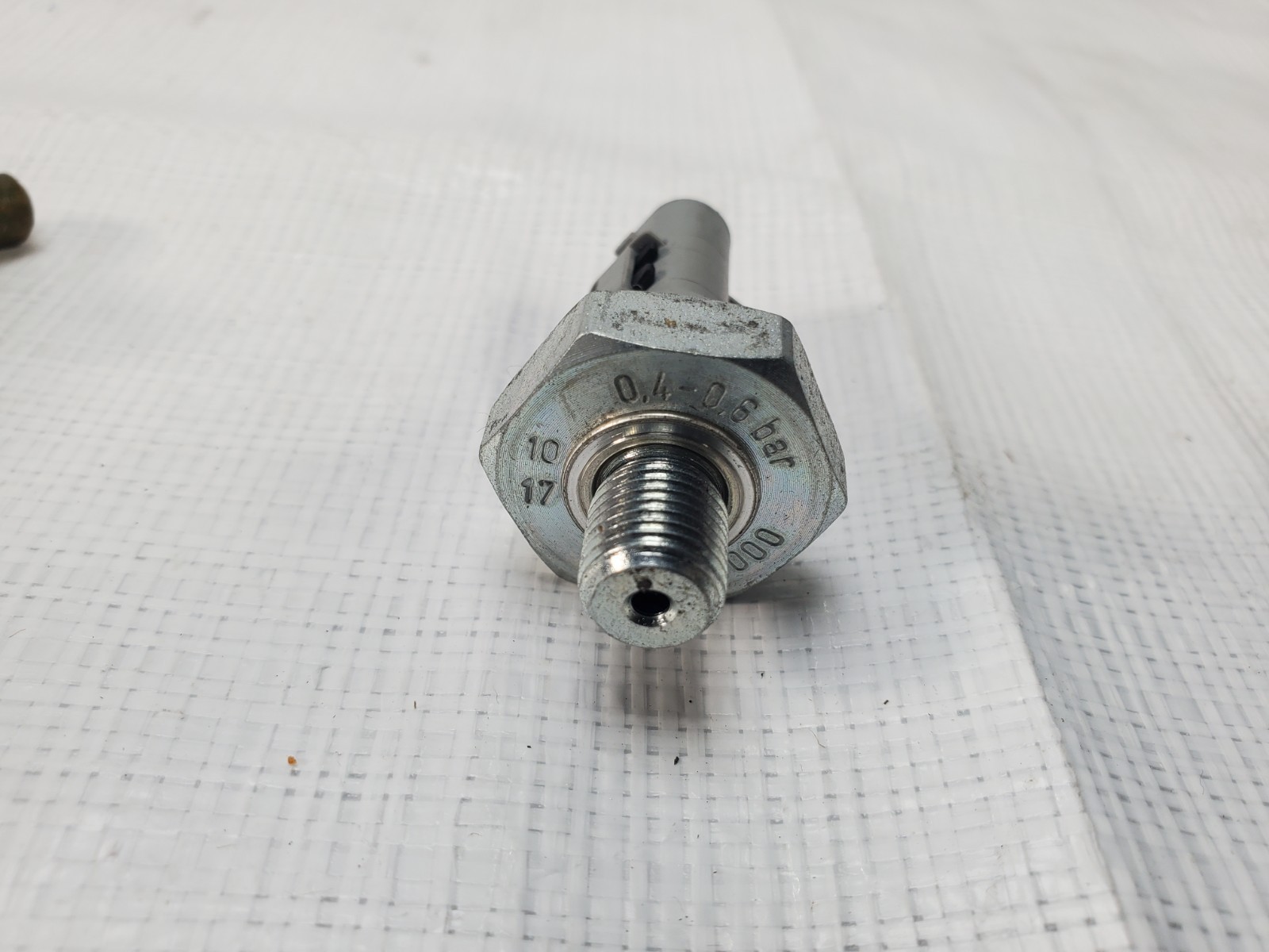 2017-2023 McLaren 720S Oil Temperature Sensors 00082079 4.0 V8 M840T