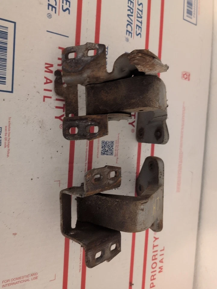 Buick Riviera 1963 1964 par de bisagras de puerta izquierda Foto 2 de 4