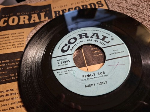 Buddy Holly rare 1957 45. PEGGY SUE. Coral 61885