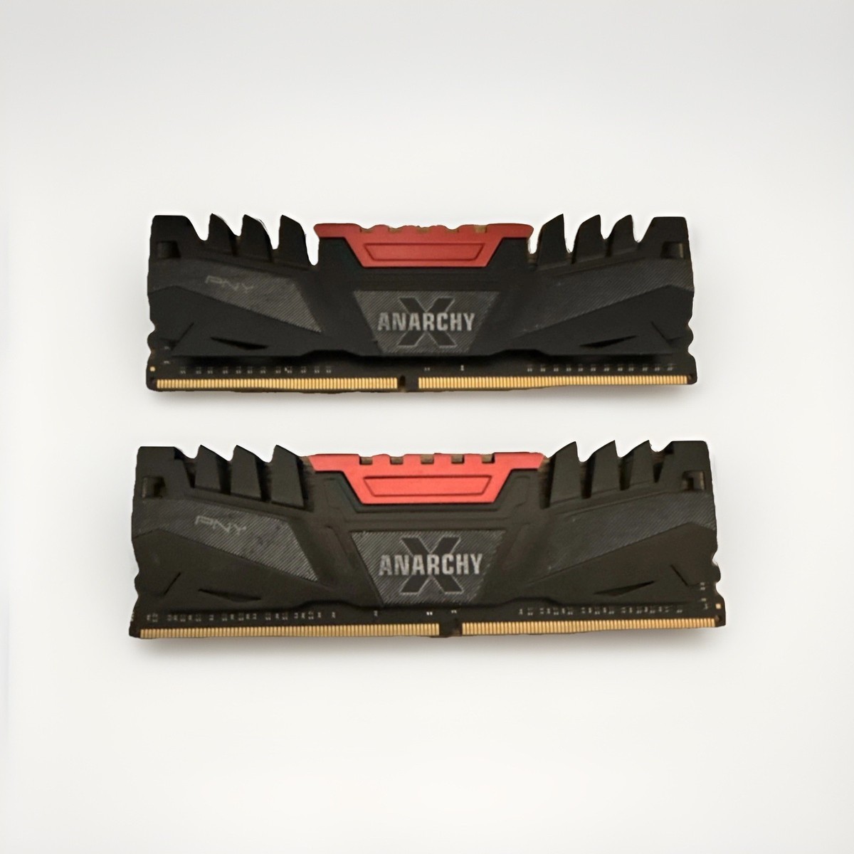メモリー PNY XLR8 DDR4 16GB (2x8GB) 2400MHz PNY XLR8 16GB (2 x 8GB) 288-Pin DDR4 SDRAM DDR4 3200 (PC4 25600