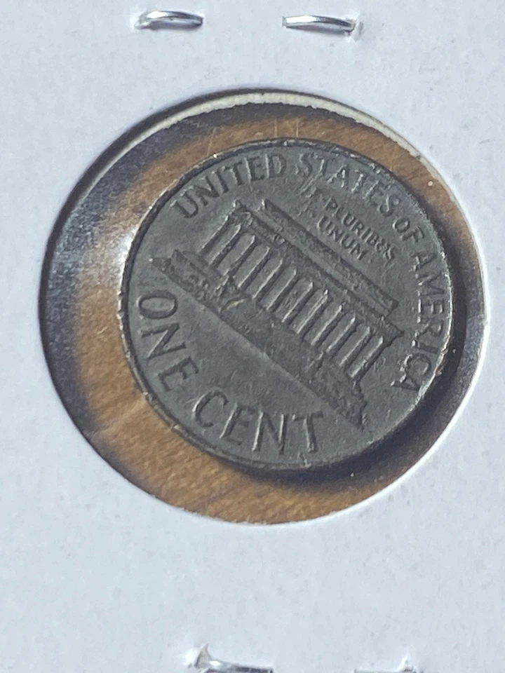 1968 D Lincoln Memorial Penny Multi-Error Coin with Rim Error D - Image 2 of 2