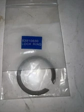 CNH Snap Ring 83910630