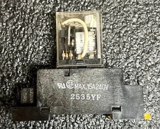 Omron MY2N Power Relay Max 15A 240V #246PT36FML MAX.15A240A 2535YF