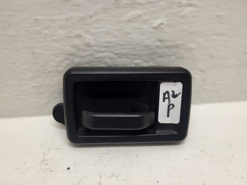 Rouge Porte-bouteille pour voiture, camion, bouteille d'eau, support de porte, cendrier, sortie