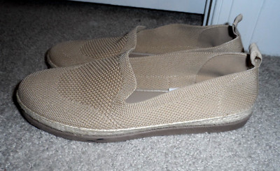 Cute US Sports size 8 tan Khaki slip on shoes loafter espadrilles women NWOB