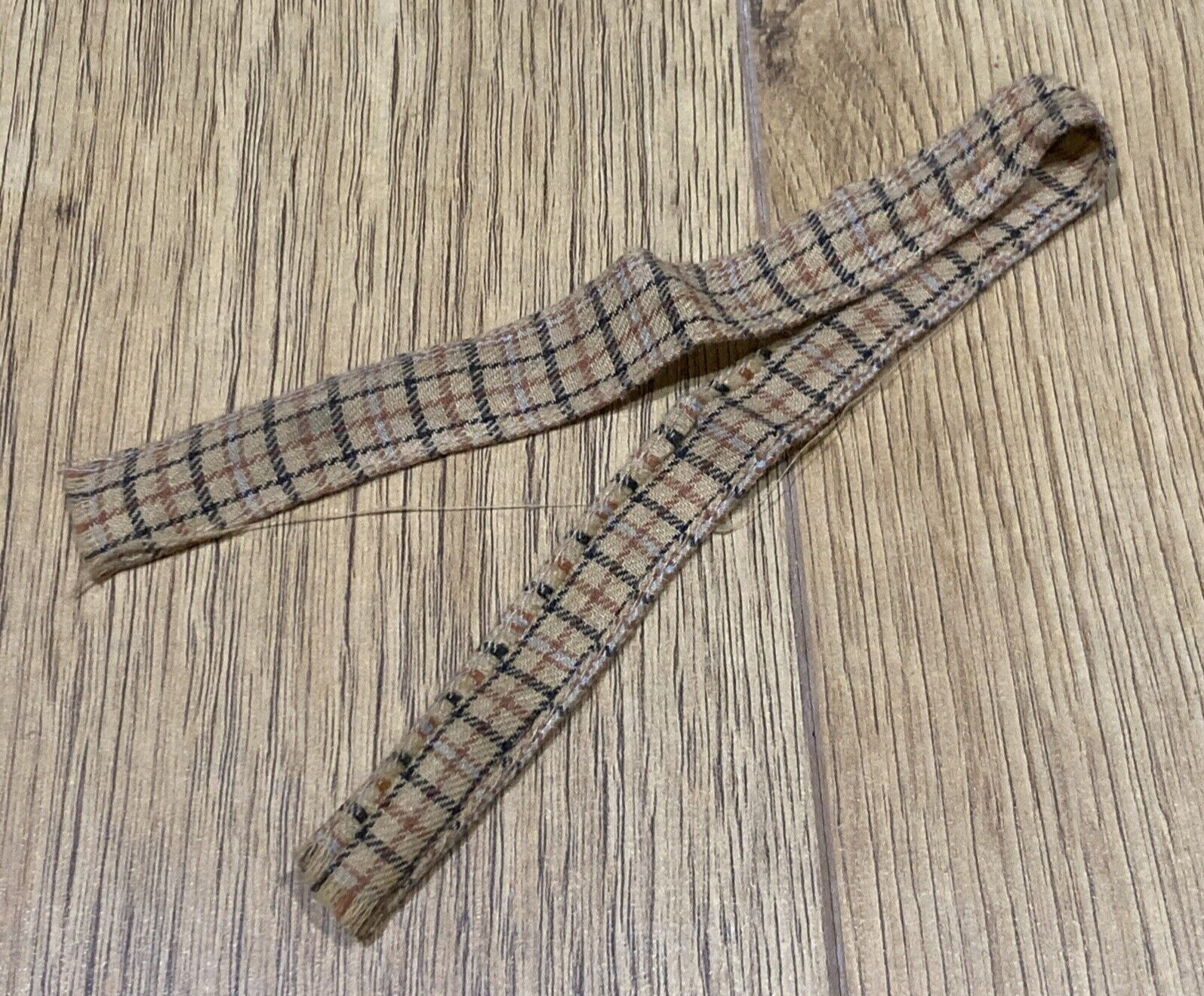 Vintage Sindy Doll Clothes 1980s Autumn Leaves 44337 Coat,  Scarf, Boots Set 5