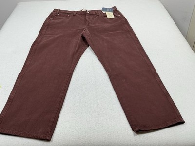 Womans NWT Universal Thread Burgandy Boyfriend Jeans Size 16