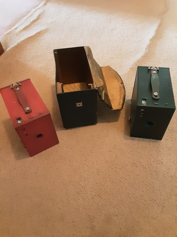 Brownie Box Camera (Red and Green) Model C. Please read for shipping refund.