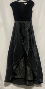 Teri Jon Women's Black Surplice Taffeta High-Low Evening Gown Dress Size 2