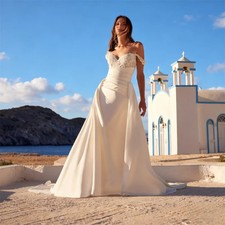 Thin Straps Sweetheart Trumpet Satin Wedding Dress Zipper Back Sweep Train Gowns