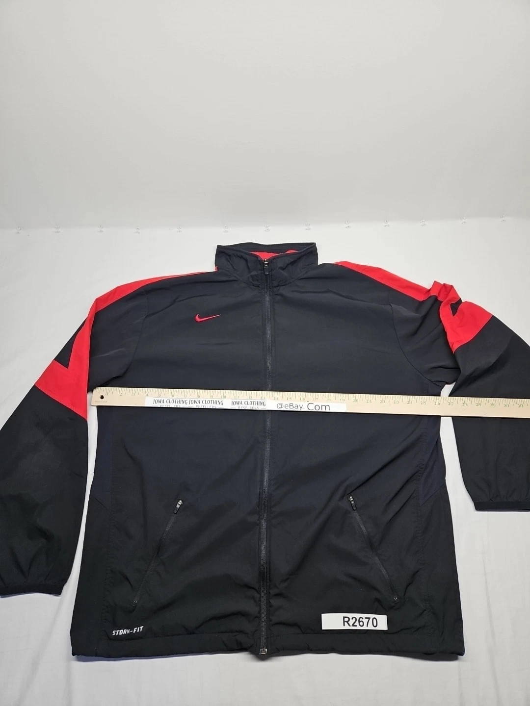 Nike Men's XL Storm Fit Black And Red Windbreaker Jacket Full Zip