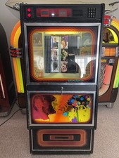 Sound Leisure Mardi Gras Bluetooth Jukebox. Man Cave