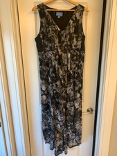SIMPLY VERA WANG Black & White Long Sleeveless Fancy Summer DRESS Size Large
