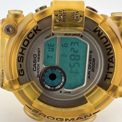Vintage Casio G-Shock FROGMAN Titanium 200m DW-8200- 1294 Gold Clear Men's Watch