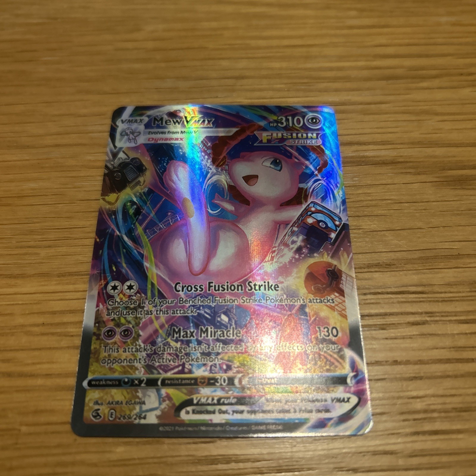Pokémon TCG – Mew VMAX (Alternate Art Secret Rare) – 269/264 – Fusion Strike