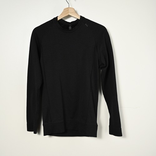 Lululemon Men’s XS. Black Long Sleeve Round Neck Sweater