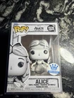 Funko Pop! Vinyl: Disney - Alice - Funko (Exclusive) #1528
