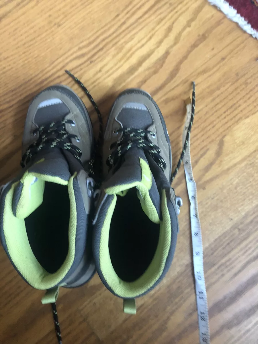 Decathlon 6 hotsell shoes