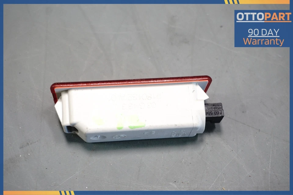 BMW 535i 550i GT 2010-2017 Gran Turismo maletero puerta trasera luz de cortesía lámpara OEM Foto 2 de 4