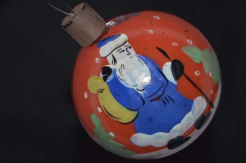 Hand Painted 1950s VTG russian UKRAINE Christmas Glass Ornament toy Santa Claus - Picture 2 of 12