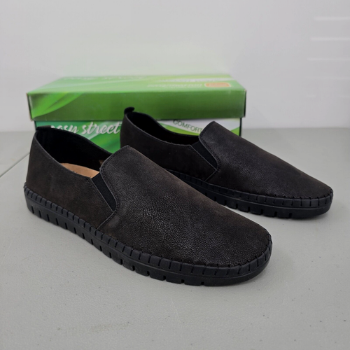 Easy Street Fresh Womens Size 9.5 Black Matte Flat Slip On Walking Sneaker Shoes - Picture 13 of 13