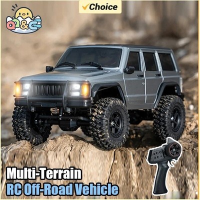 RC Car Simulation Multi-Terrain 4WD Off-Road Vehicle 2.4G Simulating Car Light
