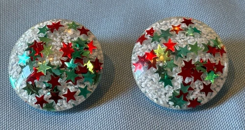 Sweet Vintage Unmarked Christmas Holiday Stars in Acrylic Clip On Earrings