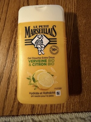 Le Petit Marseillais Extra Gentle Shower Gel 250ml (price Is For Each One)