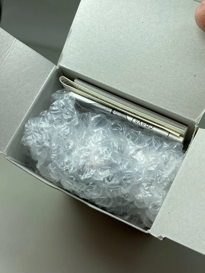 Nikon Macro Cool-Light SL-1 Macro Light for Coolpix Camera - Image 2 of 4