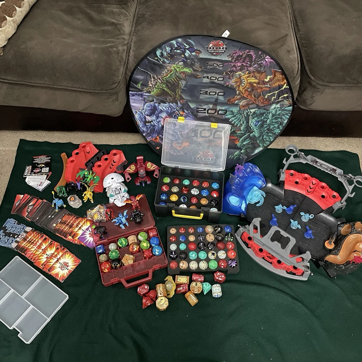 Huge Bakugan Lot 100+ Battle Brawlers 30 Metal & 21 Regular Cards