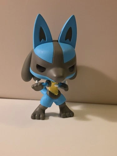 Funko POP! Pokémon ~  LUCARIO ~ #856, 2021