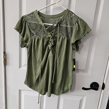 Womens Top Lace-Up Front Short Sleeve T-Shirt Size M Green Lace NWT Peasant Boh