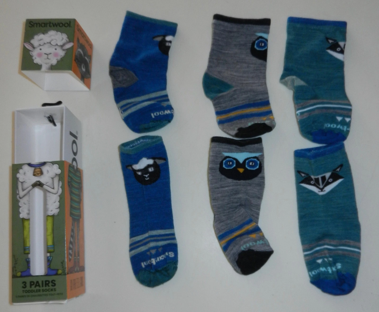 NWT SMARTWOOL TODDLER TRIO SOCKS 2T-3T LAGUNA BLUE
Opens in a new window or tab