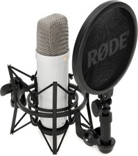 Rode NT1 Signature Series Condenser Microphone with SM6 Shockmount and Pop