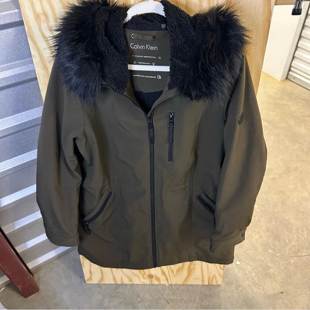 Calvin Klein Olive Ski & Snow Jacket with Faux Fur Trim
